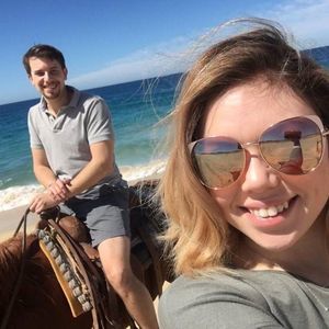 Meet your Posher, Courtney